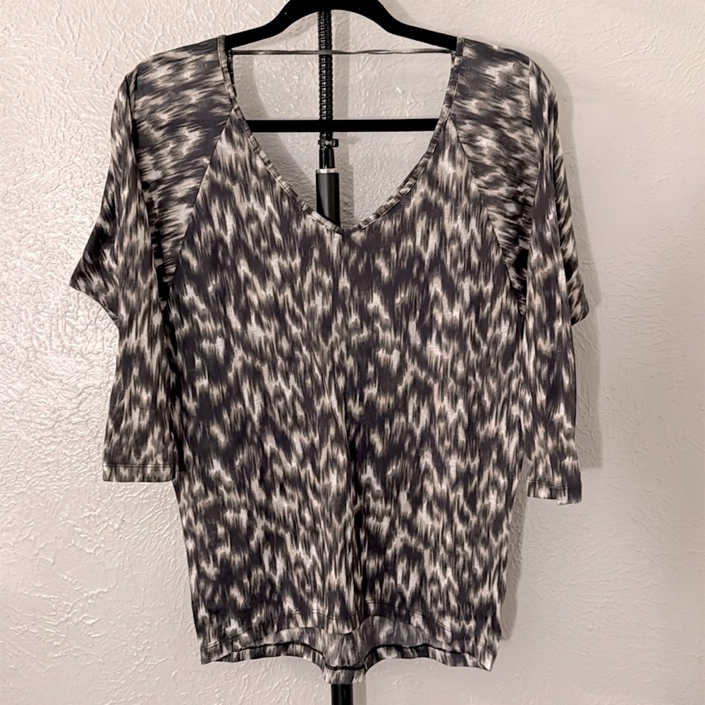 Animal Print Flowy 3/4 Sleeve Top